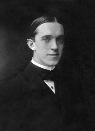 stan-early_portrait